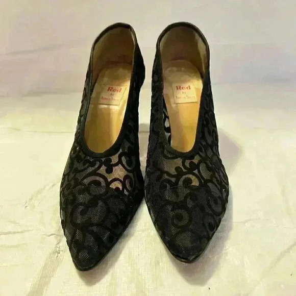 Vintage Red By Ramon Tenza Black Velvet Flocked Scroll Design Sz 8 - Picture 2 of 7